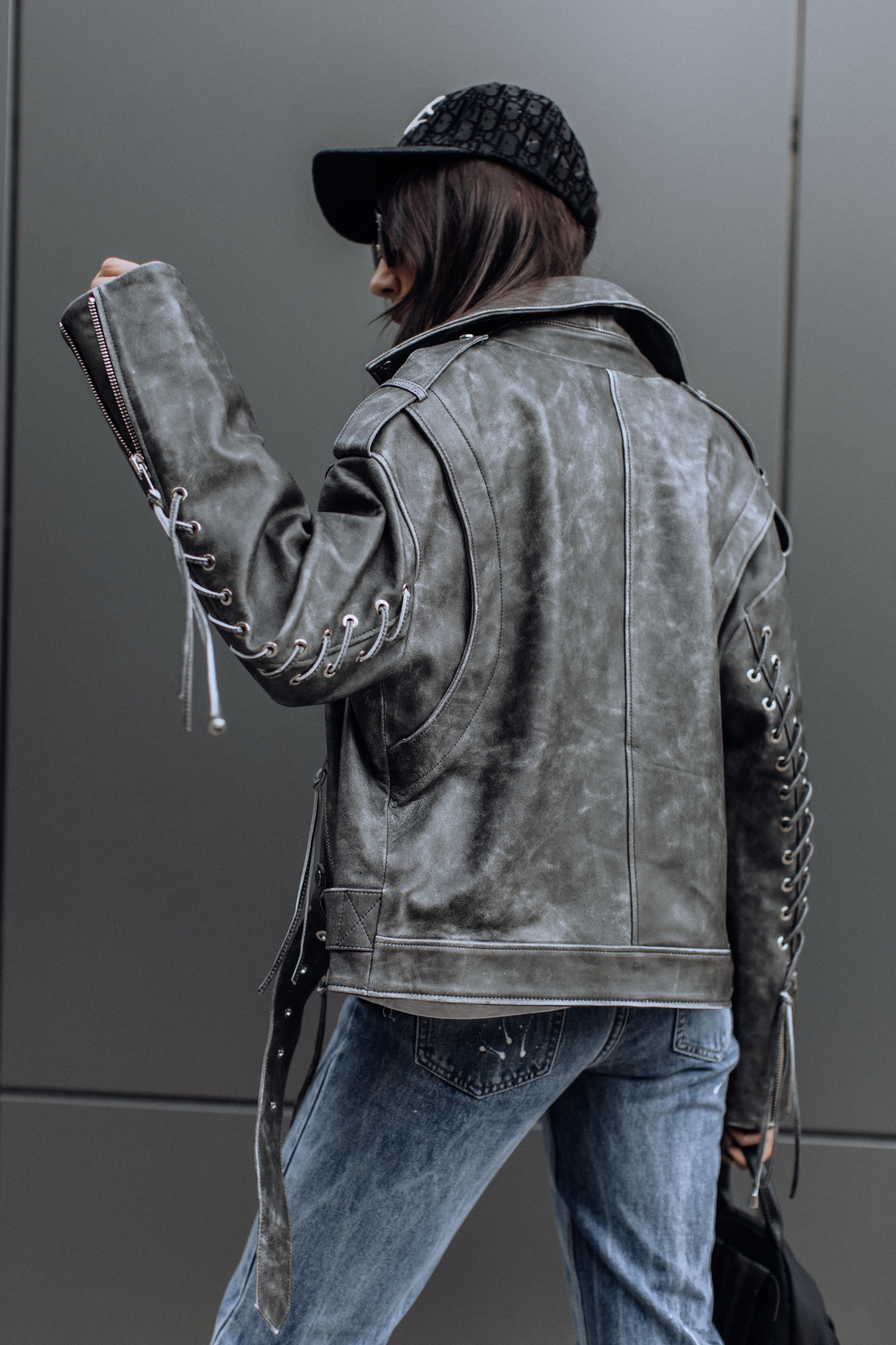 Винтажная кожаная куртка