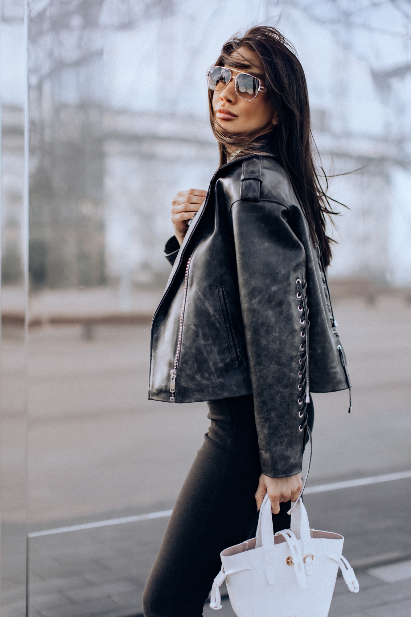 Курточка из натуральной кожи