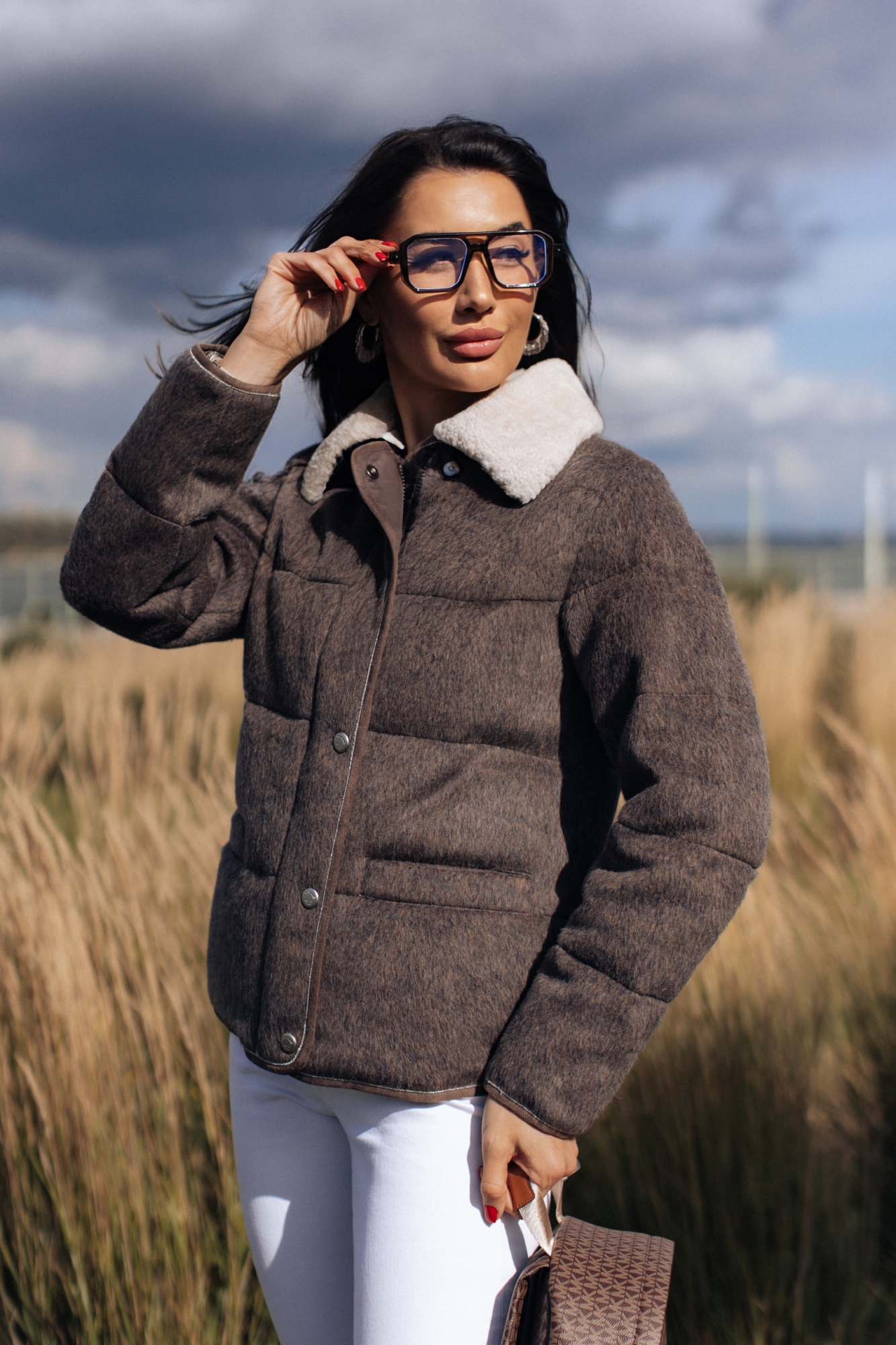 Легкий пуховичок