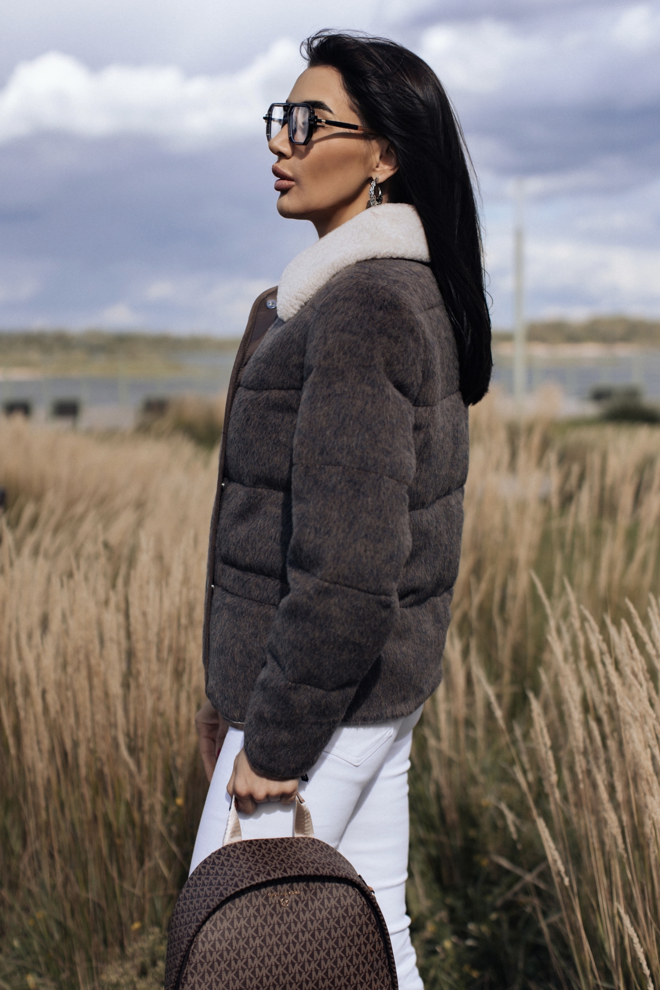 Легкий пуховичок