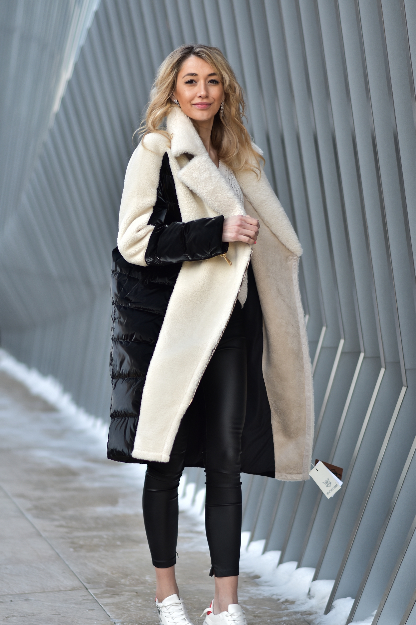 Комбинированное пальто из натуральной шерсти