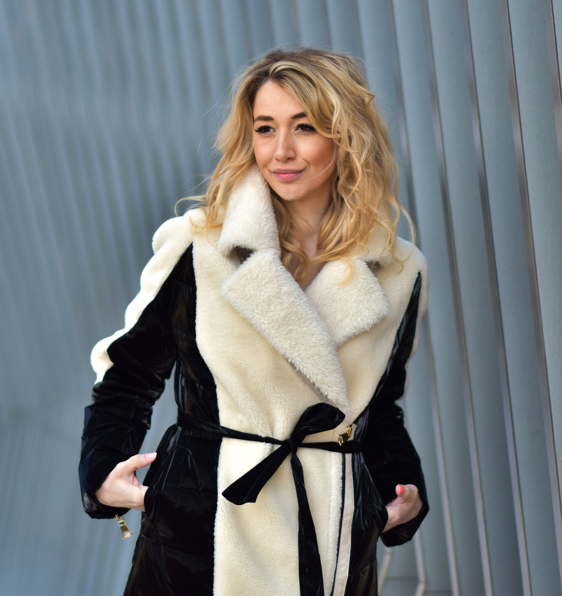 Комбинированное пальто из натуральной шерсти