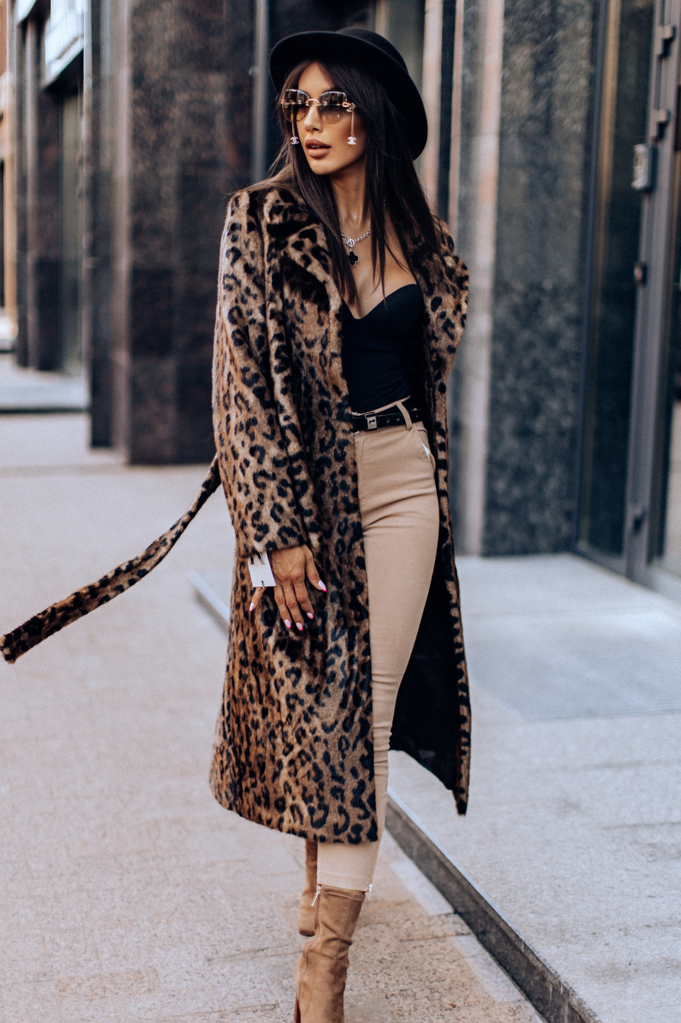 Леопардовая экошуба пальто с поясом