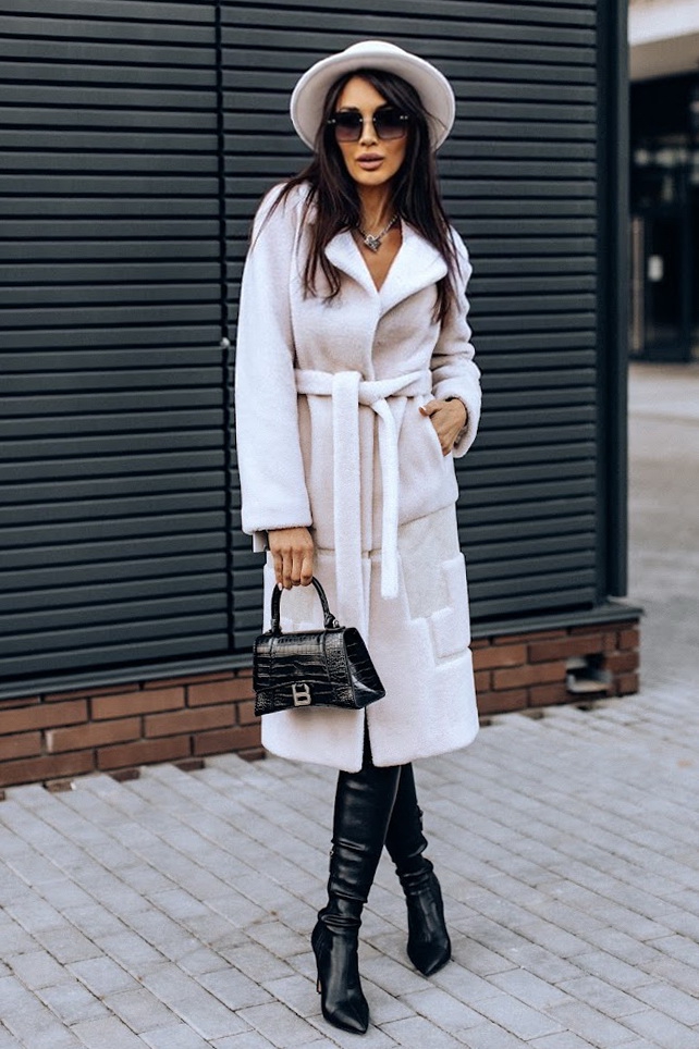 Шубка пальто из стриженной шерсти